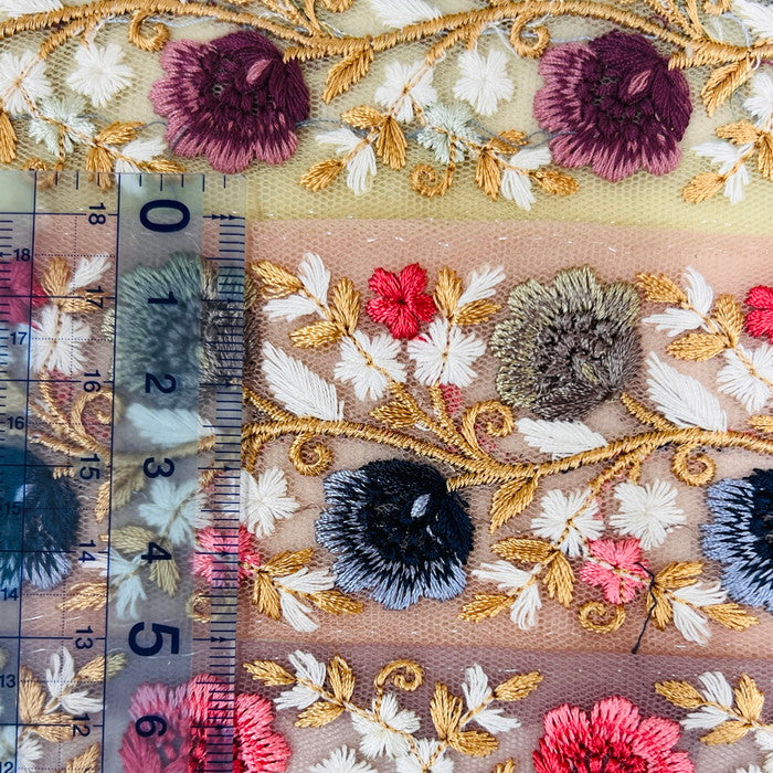 【50cm単位】 刺繍リボン ノンスパンコール 夜明けの約束 咲き乱れる花たち チュール 幅約5cm 23040626003