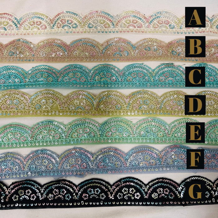 【50cm単位】 刺繍リボン スカラップ型 あなたはどのマーメイド?② 心ときめく チュール 幅約3.9cm 23040626019