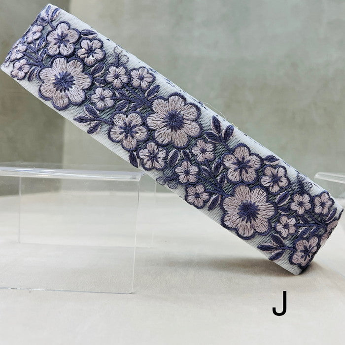 【50cm単位】 刺繍リボン エレガント ドレスのような刺繍リボン チュール 幅約5cm 230502001