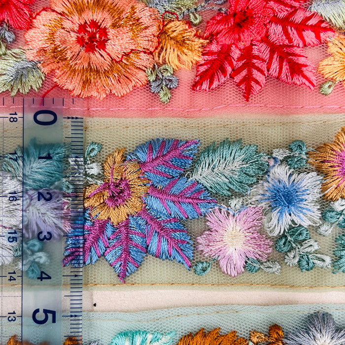 【50cm単位】 刺繍リボン ノンスパンコール ニュアンスカラーが今どき リボンいっぱいの花柄 チュール 幅約4.4cm 230508010