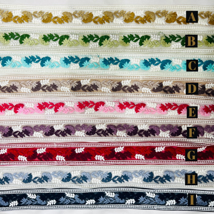 【50cm単位】 刺繍リボン チュールで涼しげ 野山に凛と咲く 花のように チュール ノンスパンコール 幅約5cm 230610005