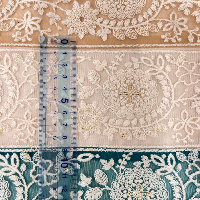 【50cm単位】 刺繍リボン 太幅 スパンコール 弾けながら広がる お花の流れ星 チュール 幅約8.2cm 230722003