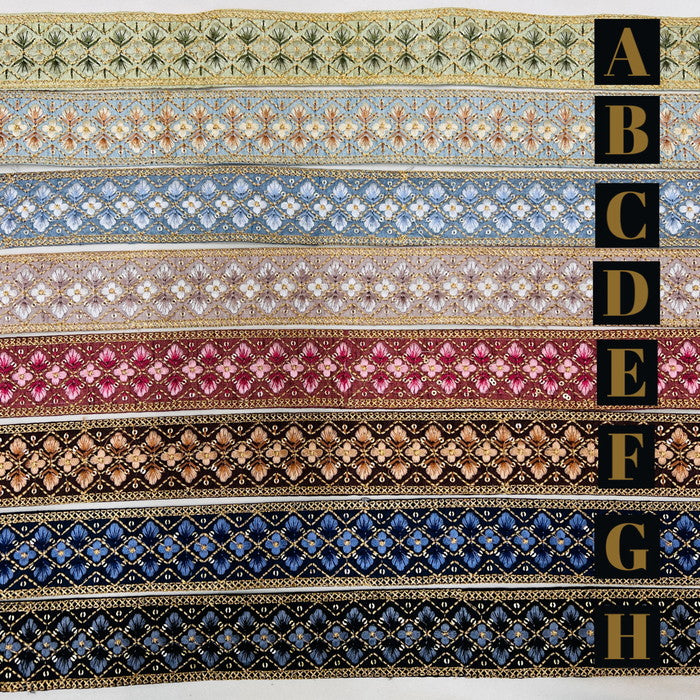 刺繍リボン-【50cm単位】 刺繍リボン 再再再入荷!! キラキラ金糸 大人気格子花柄 布地 幅約4.6cm 230722007-心が躍る刺繍リボン屋 by船場マップ