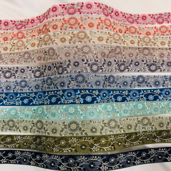 【50cm単位】 刺繍リボン 細幅 輝く星と共に 夜空に咲く 花火の様な花 チュール 幅約3cm 230929005