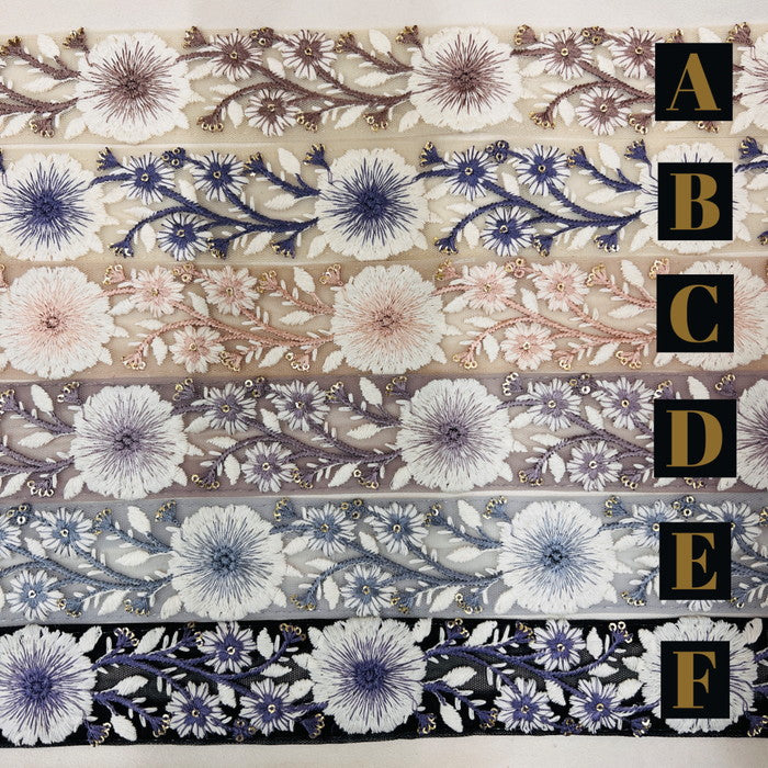 【50cm単位】 刺繍リボン 白銀の世界に咲く 雪の女王が愛する 大輪の花 チュール 幅約4.4cm 230930008