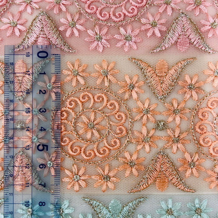 【50cm単位】 刺繍リボン 同系色の刺繡 小花柄のサークル チュール 幅約7.5cm 231003002