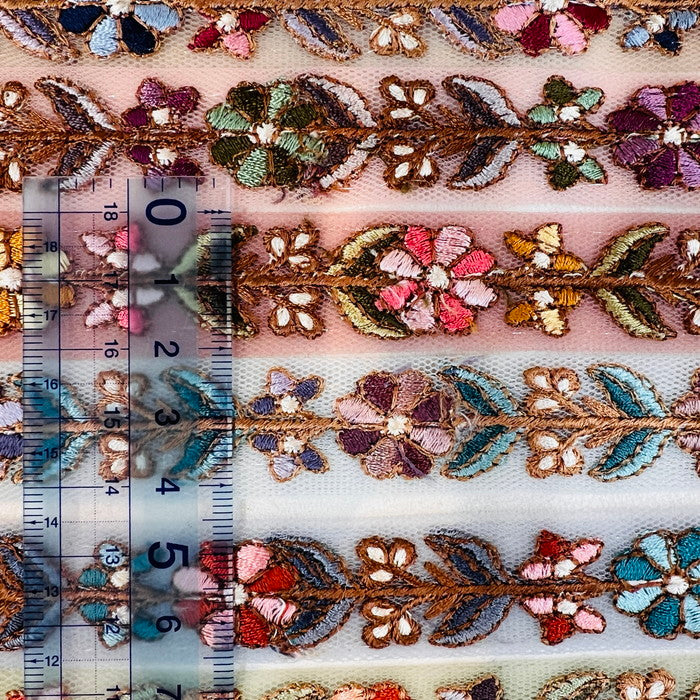 【50cm単位】 刺繍リボン 細幅 春は すぐそこに カラフルポップな 花のネックレス チュール 幅約2.1cm 240116001
