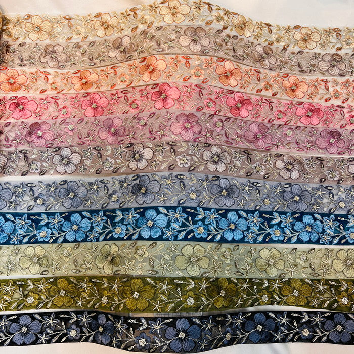 【50cm単位】 刺繍リボン 笑顔の 花達 春の訪れ 桜の季節は もうすぐ チュール 幅4.5cm 240116007