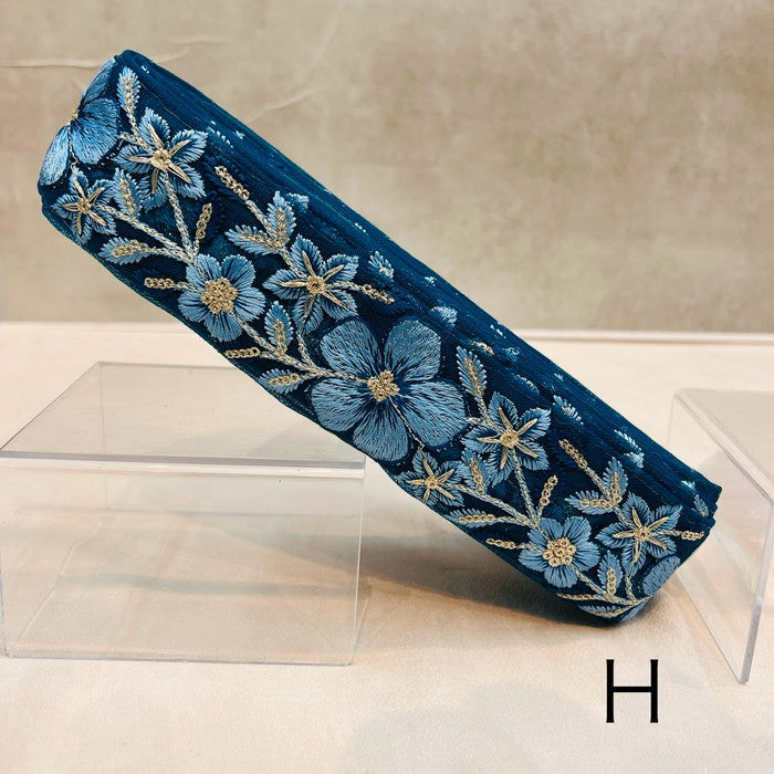 【50cm単位】 刺繍リボン 笑顔の 花達 春の訪れ 桜の季節は もうすぐ チュール 幅4.5cm 240116007