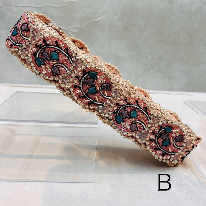 【50cm単位】 刺繍リボン カラフル ポップ メロディが 聴こえる スズランの 音符 チュール 幅約4.1cm 240116008