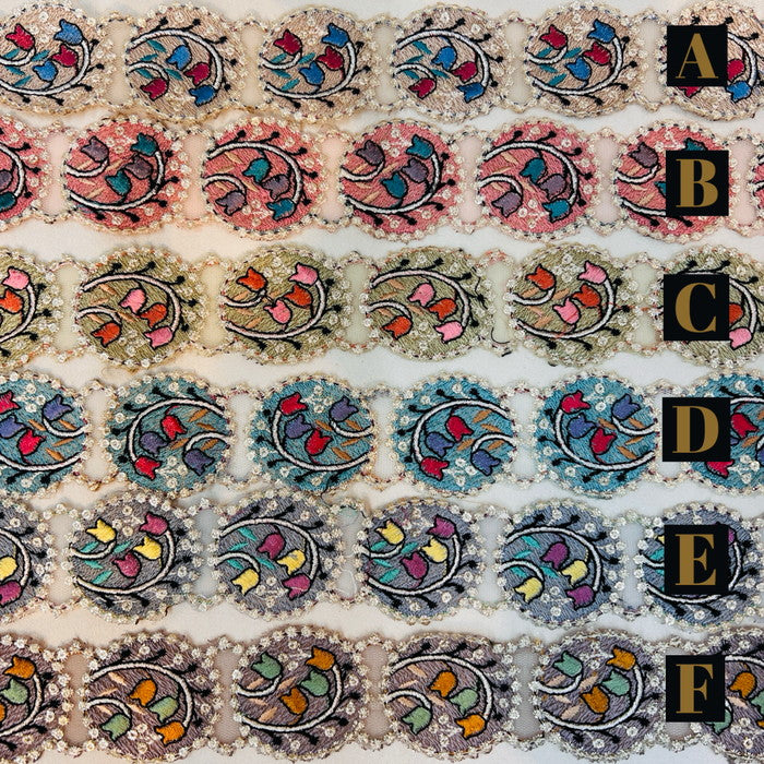 【50cm単位】 刺繍リボン カラフル ポップ メロディが 聴こえる スズランの 音符 チュール 幅約4.1cm 240116008