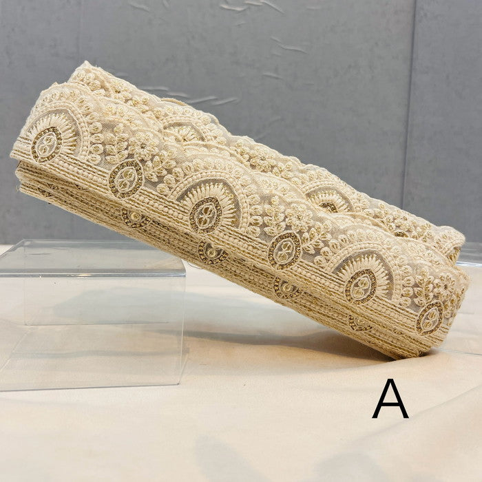 【50cm単位】 刺繍リボン ホワイトリボン 雪の国の 結晶の アーケード チュール 幅約5cm 240116011