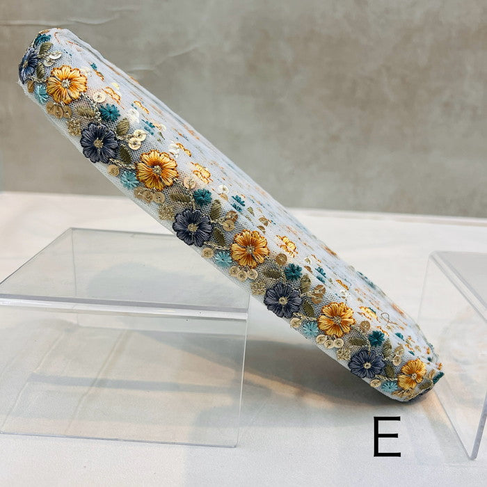 【50cm単位】 刺繍リボン 細幅で カラフル 金のチェーンに咲く お花の宝石 チュール 幅約2.4cm 240201001