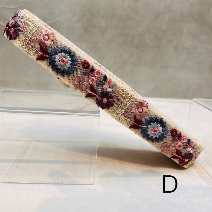 【50cm単位】 刺繍リボン 大空に 憧れて 太陽のように キラキラ輝く花々 チュール 幅約2.6cm 240201002