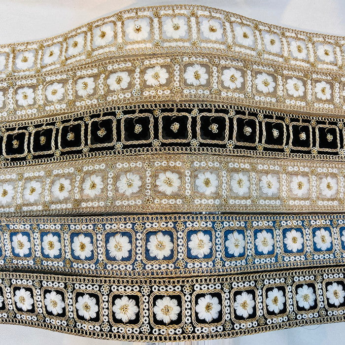 【50cm単位】 刺繍リボン 豪華絢爛 金糸と白糸で 紡ぐ 王宮の 花の 紋様 チュール・布地 幅約4.4cm 240220003