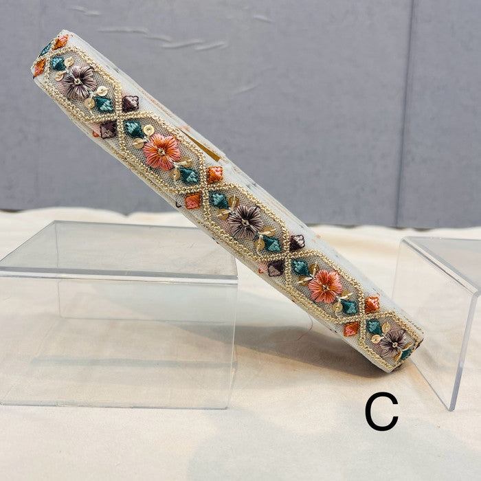 【50cm単位】 刺繍リボン 細幅 キラキラ可愛い カラフル お花の ドロップス チュール 布地 幅約2.5cm 240308001