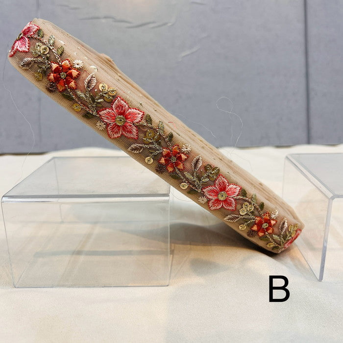 【50cm単位】 刺繍リボン 細幅 心ときめく花 咲き誇る 色とりどりの花 チュール 幅約2.8cm 240308002