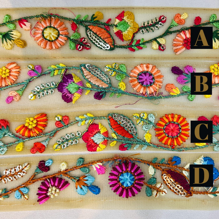 【50cm単位】 刺繍リボン 細幅 カラフル ポップ 心躍る可愛さ 絵本の中の 空想の花々 チュール 幅約3.1cm 240322001