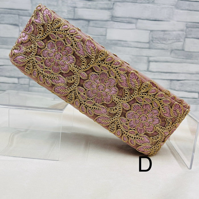 【50cm単位】 刺繍リボン 太幅 ノンスパンコール 金の糸で 華やぐ 私はここで 咲く 美しい 大輪の花 チュール 幅約7.6cm 240408003
