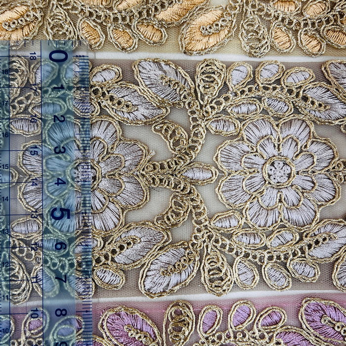 【50cm単位】 刺繍リボン 太幅 ノンスパンコール 金の糸で 華やぐ 私はここで 咲く 美しい 大輪の花 チュール 幅約7.6cm 240408003
