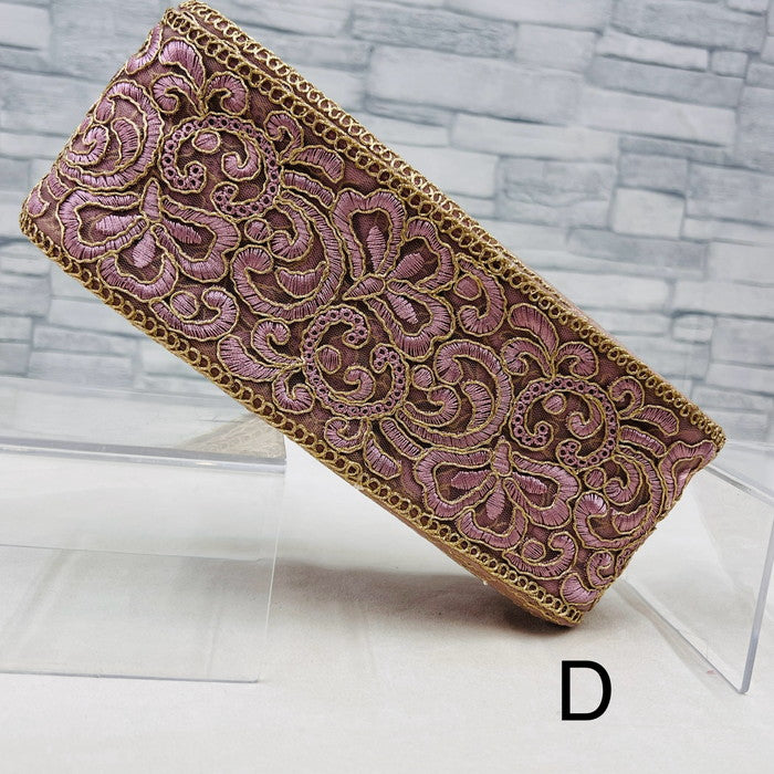 【50cm単位】 刺繍リボン 太幅 ノンスパンコール 金の糸で 華やぐ 流れるような デザインの花模様 チュール 幅約8.2cm 240408004