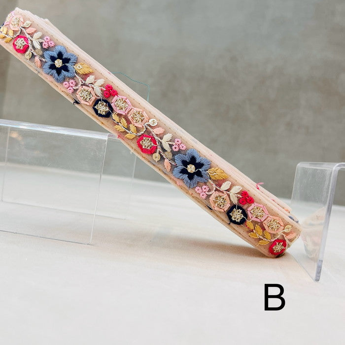 【50cm単位】 刺繍リボン 細幅 可愛さに トキメク ニュアンスカラーで紡ぐ 花々の ネックレス チュール 幅約2.4cm 240511006