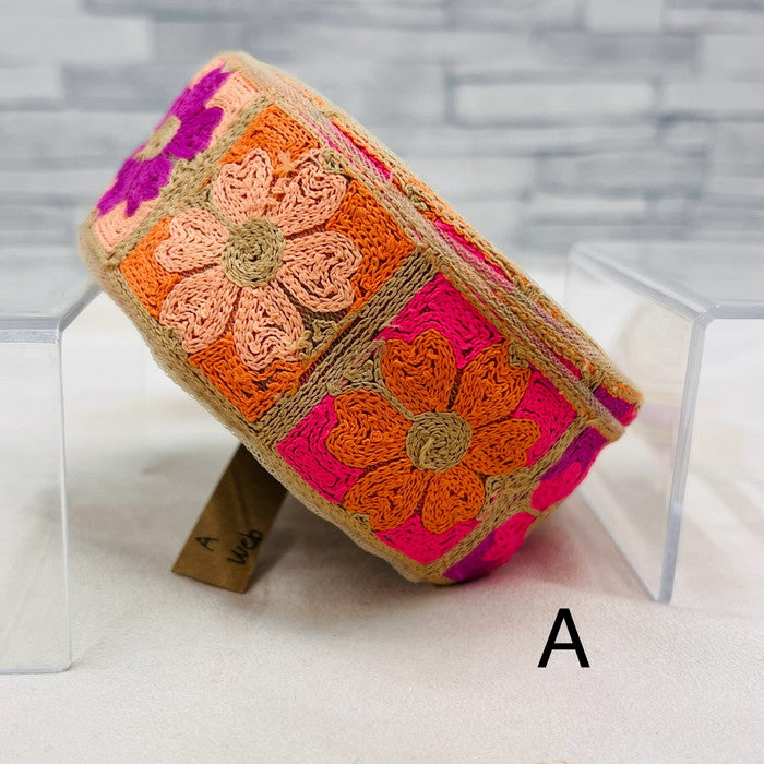 刺繍リボン-【50cm単位】 刺繍リボン 昭和レトロ どこか 懐かしい ほんわか花柄 チュール 幅約4.9cm 240527002-心が躍る刺繍リボン屋 by船場マップ