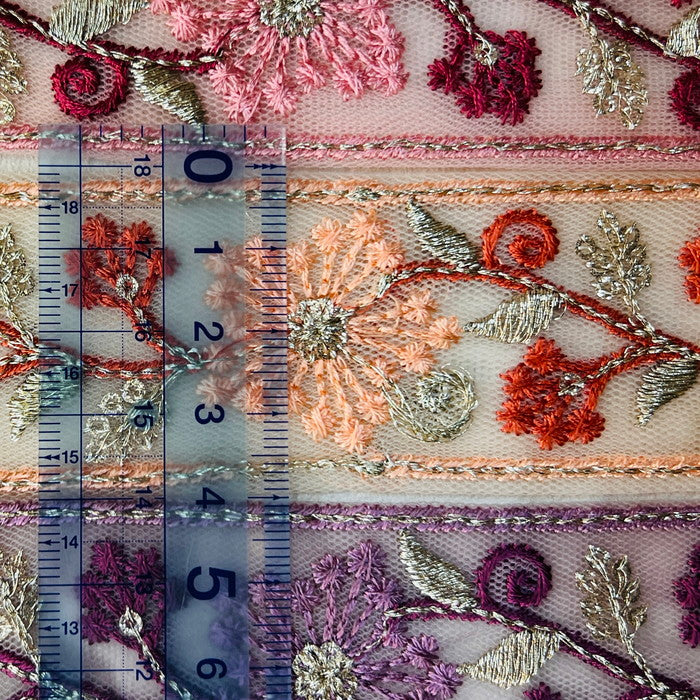 【50cm単位】 刺繍リボン 同系色で 美しい 季節外れに咲く 雪の結晶の様な花 チュール 幅約3.9cm 240528001