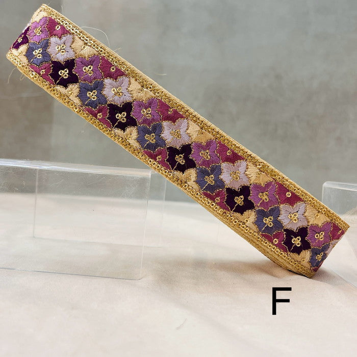 【50cm単位】 刺繍リボン 秋色深まる 彩る紅葉 からくれないに 布地 幅約3.9cm 240801001