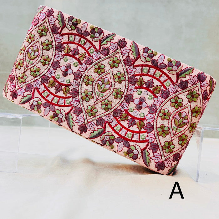【50cm単位】 刺繍リボン 超太幅 リボン ボタニカルフラワー ダンスを踊る 花達 布地 幅約12cm 241029004