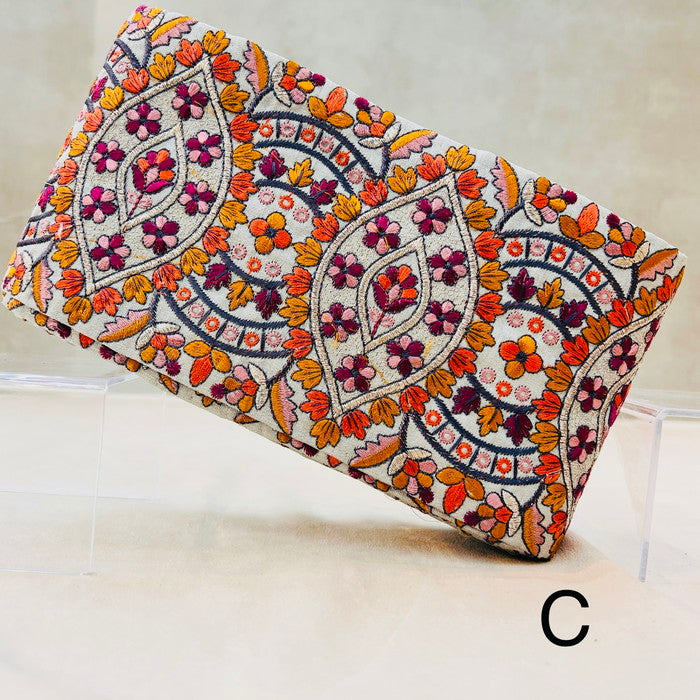 【50cm単位】 刺繍リボン 超太幅 リボン ボタニカルフラワー ダンスを踊る 花達 布地 幅約12cm 241029004