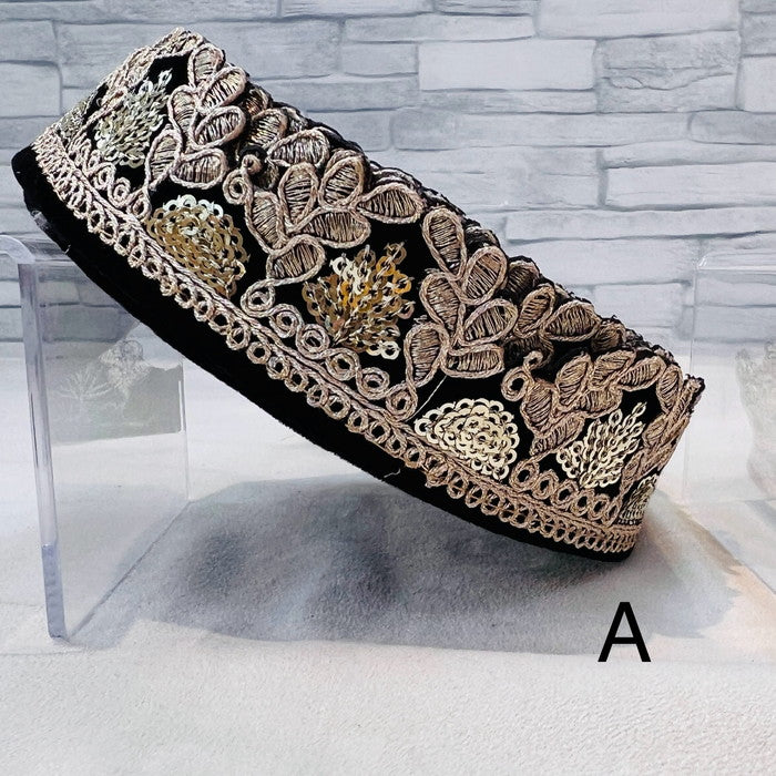 【50cm単位】 刺繍リボン 細幅 ベルベット風 ゴールドで紡ぐ ボタニカル 布地 幅約3.6cm 241126001