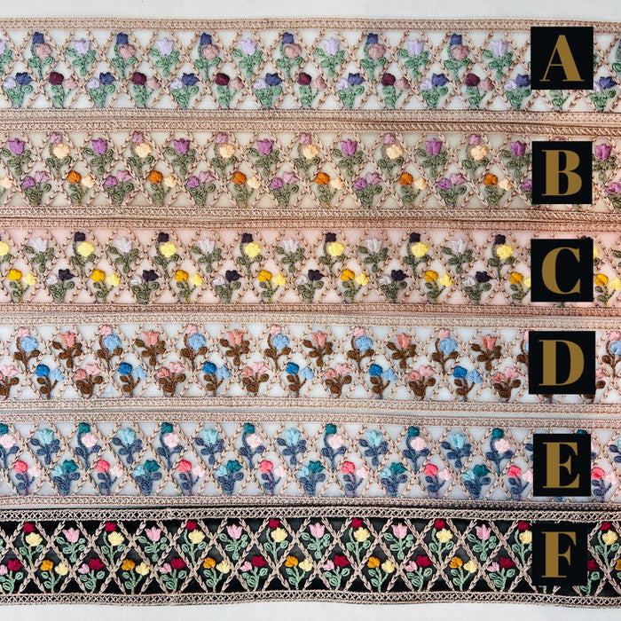【50cm単位】 刺繍リボン チュールの 優しさ 可憐なチューリップと 小花の コラボ チュール 幅約5.5cm 241219004