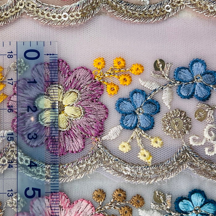 【50cm単位】 刺繍リボン スパンコール輝く ガーランド型が 華やか 花のチョーカー チュール 幅約4.7cm 241209002