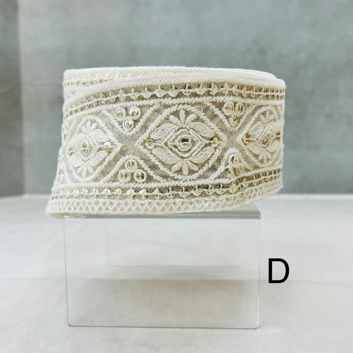 【50cm単位】 刺繍リボン 美しい白の花達 チュール オーガンジー 幅約6cm~約8.5cm 250415001