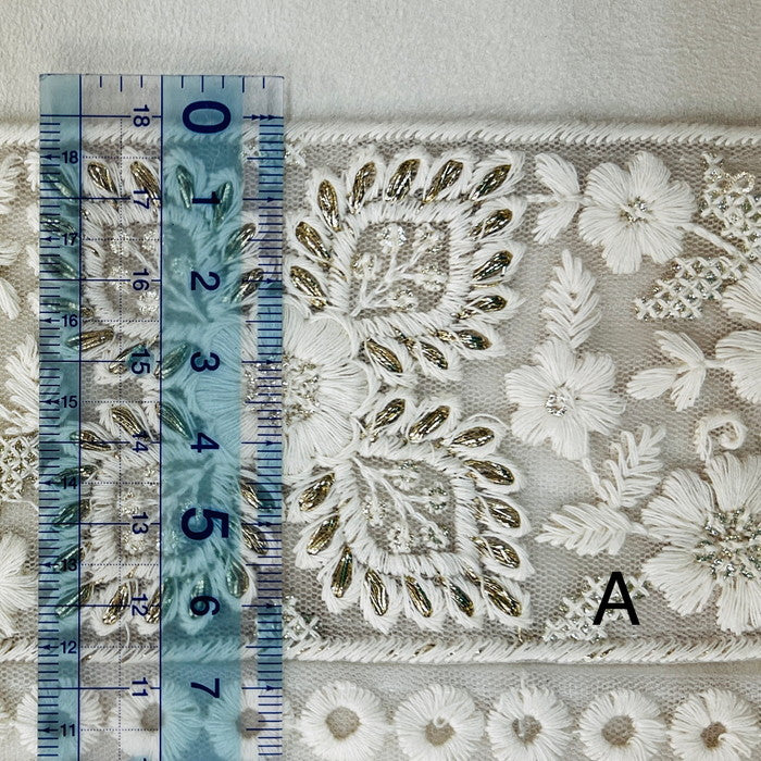 【50cm単位】 刺繍リボン 美しい白の花達 チュール オーガンジー 幅約6cm~約8.5cm 250415001
