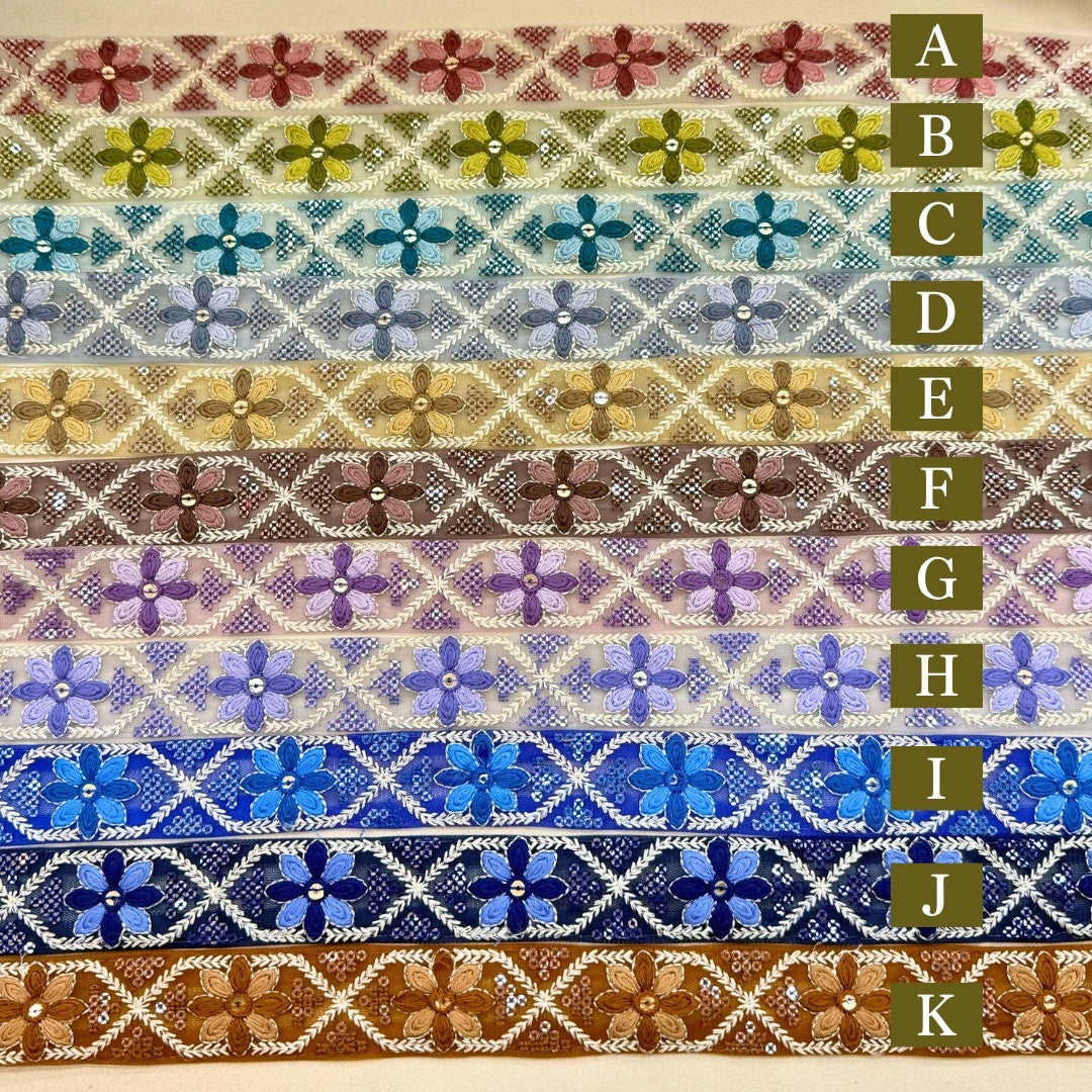 刺繍リボン-【50cm単位】刺繍リボン インド刺繍リボン 花格子レトロ刺繍リボン【くすみカラー】幅約3cm 260413004-心が躍る刺繍リボン屋 by船場マップ