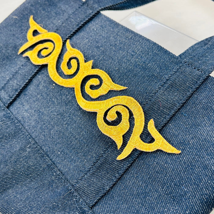 【1枚単位】揺らめく 紋様 刺繍モチーフ サイズ長さ約18.5cm~約23.5cm SMT2412013