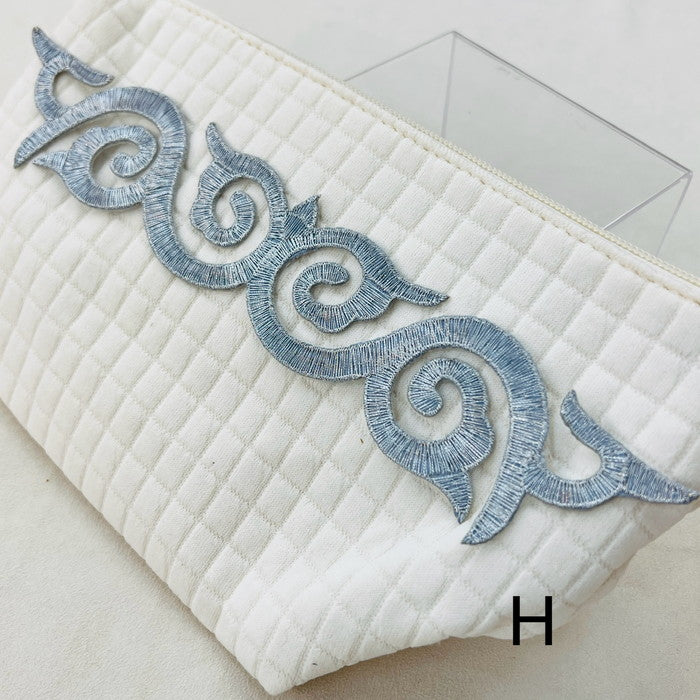 【1枚単位】揺らめく 紋様 刺繍モチーフ サイズ長さ約18.5cm~約23.5cm SMT2412013