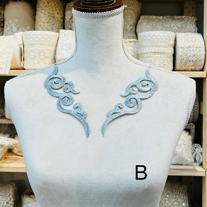 【1ペアセット単位】風に流れる 雲 刺繍モチーフ サイズ長縦約4.4cm横約17.8cm SMT2412017