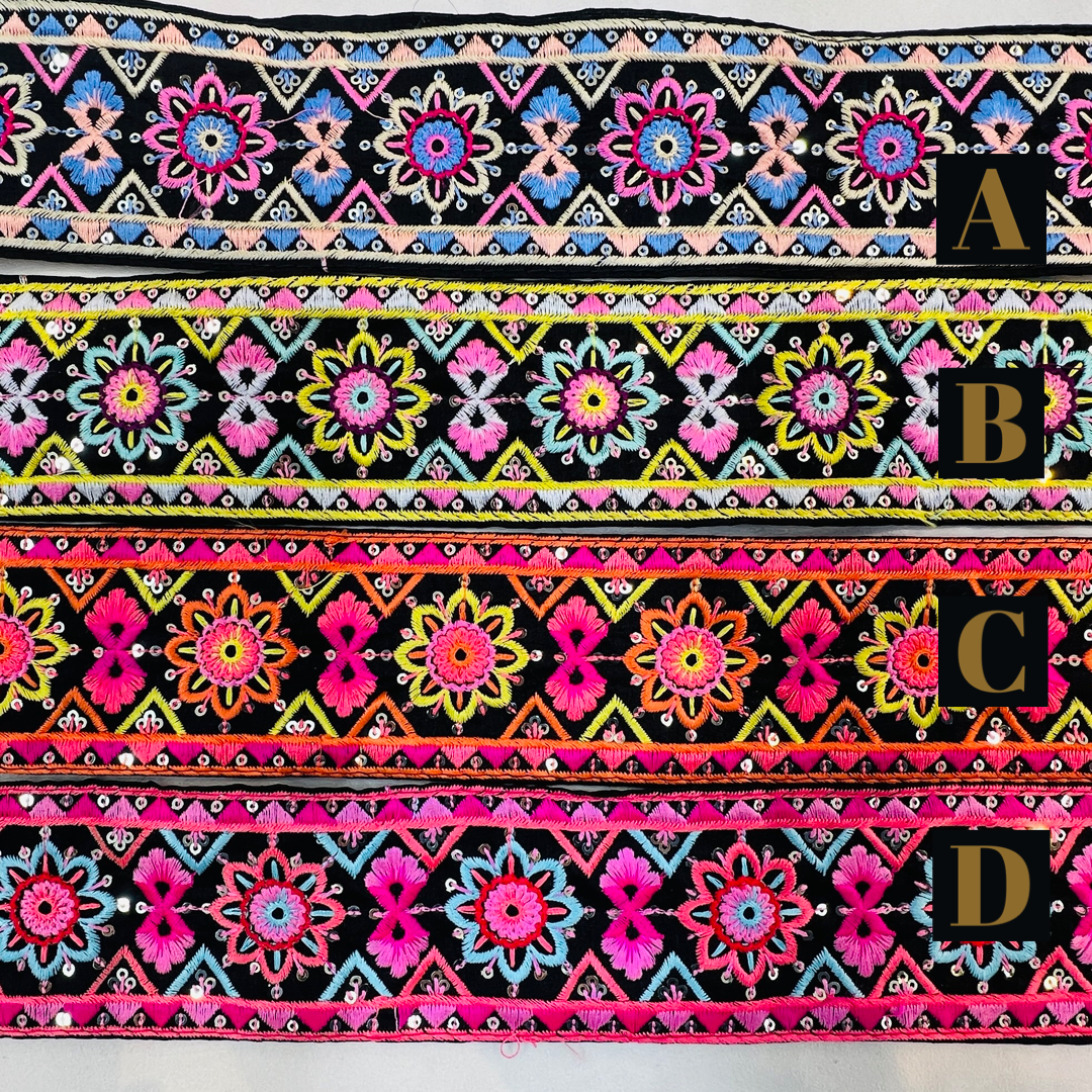 エキゾチック!カラフル花柄刺繡リボン(使用スパンコール使用)・布地タイプ(幅 約6cm) インド刺繍リボン 220930001