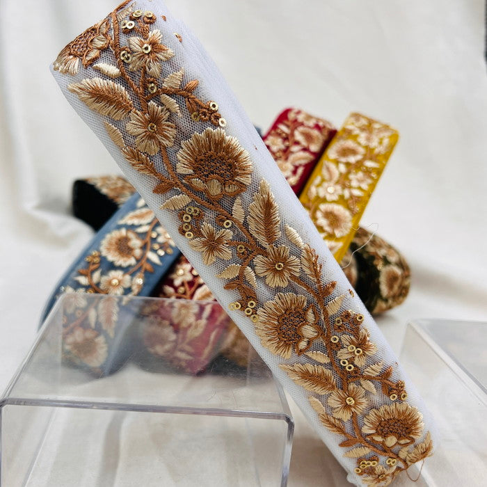 【50cm単位】 刺繍リボン クラシカルに挑戦 茶系で織りなす 品のある花柄 インド刺繡リボン チュール 幅約3.7cm 230404007