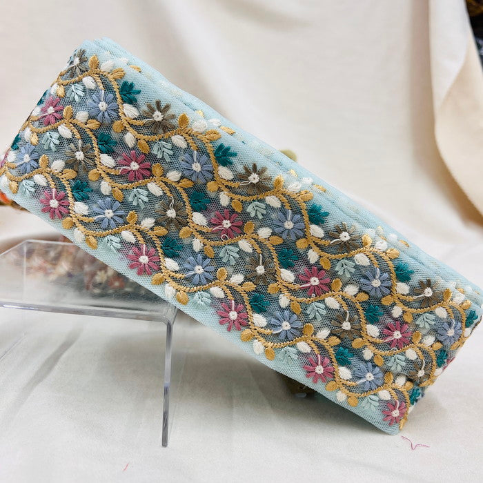 【50cm単位】 刺繍リボン ノンスパンコール 大人気!太幅!ニュアンスカラー 小花柄の絨毯のよう チュール 幅約7.5cm 23040626001