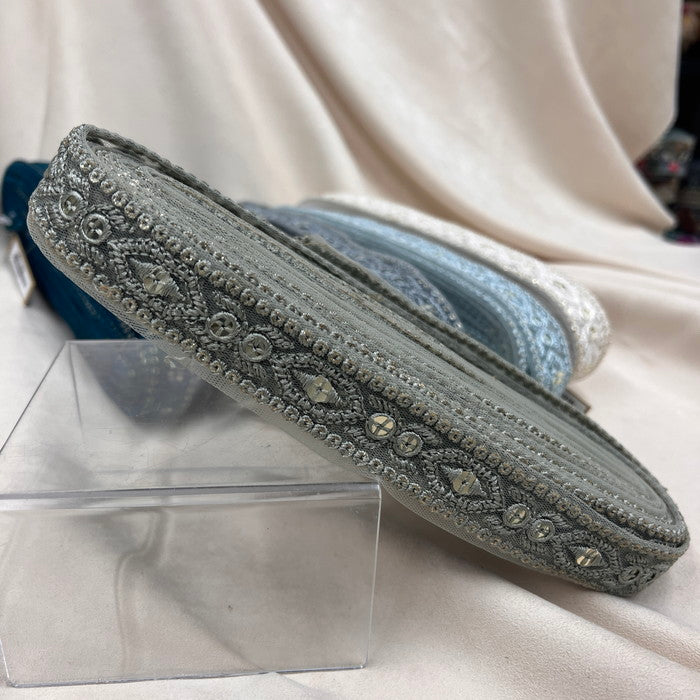【50cm単位】 刺繍リボン キラキラが止まらない 宝石のような輝き ゴージャス インド刺繡リボン チュール 幅約2.6cm 230529003
