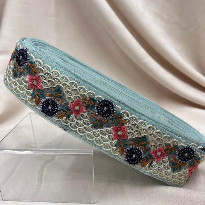 【50cm単位】 刺繍リボン 人魚の落とし物 波間に浮かぶ 人魚の花柄髪飾り インド刺繡リボン チュール 幅約4.5cm 230529005