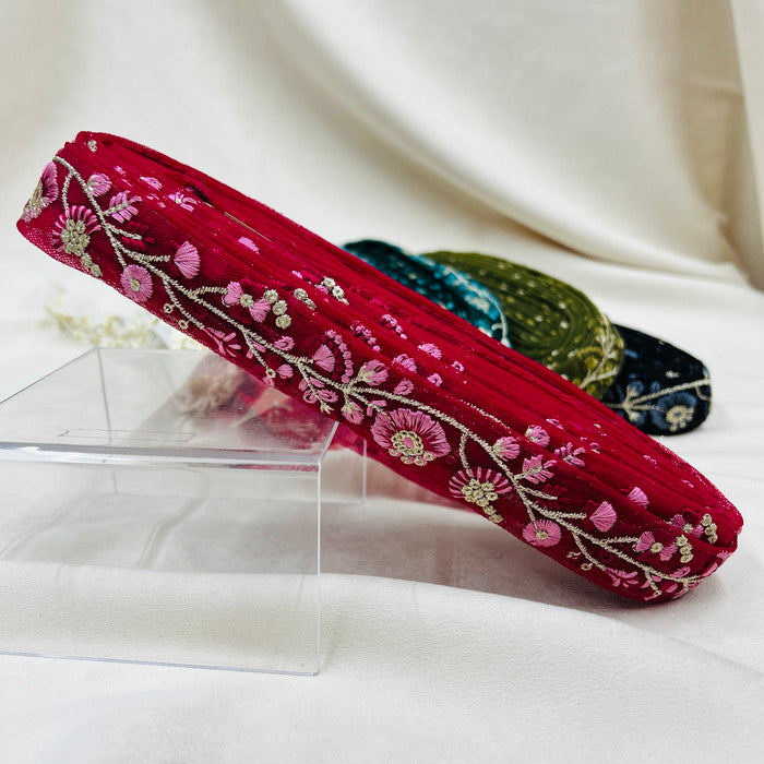 【50cm単位】 刺繍リボン 店頭でも大人気 同系色の花柄 洗練された美しさ 細幅 インド刺繡リボン2 チュール 幅約2.7cm 230529007