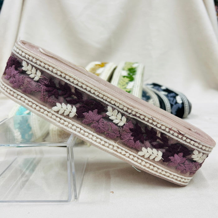【50cm単位】 刺繍リボン チュールで涼しげ 野山に凛と咲く 花のように チュール ノンスパンコール 幅約5cm 230610005