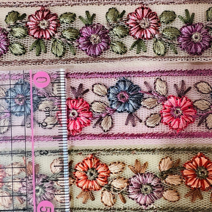 【50cm単位】 刺繡リボン 待望！細幅！ シックな小花柄刺繡リボン チュール 幅約2.8cm 230404020