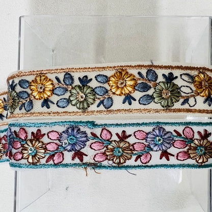 【50cm単位】 刺繡リボン 待望！細幅！ シックな小花柄刺繡リボン チュール 幅約2.8cm 230404020