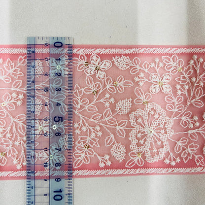 【50cm単位】 刺繍リボン 太幅 繊細なデザイン 爽やかな風に身を任せて 白い花柄②  チュール 幅約9cm 23040626028